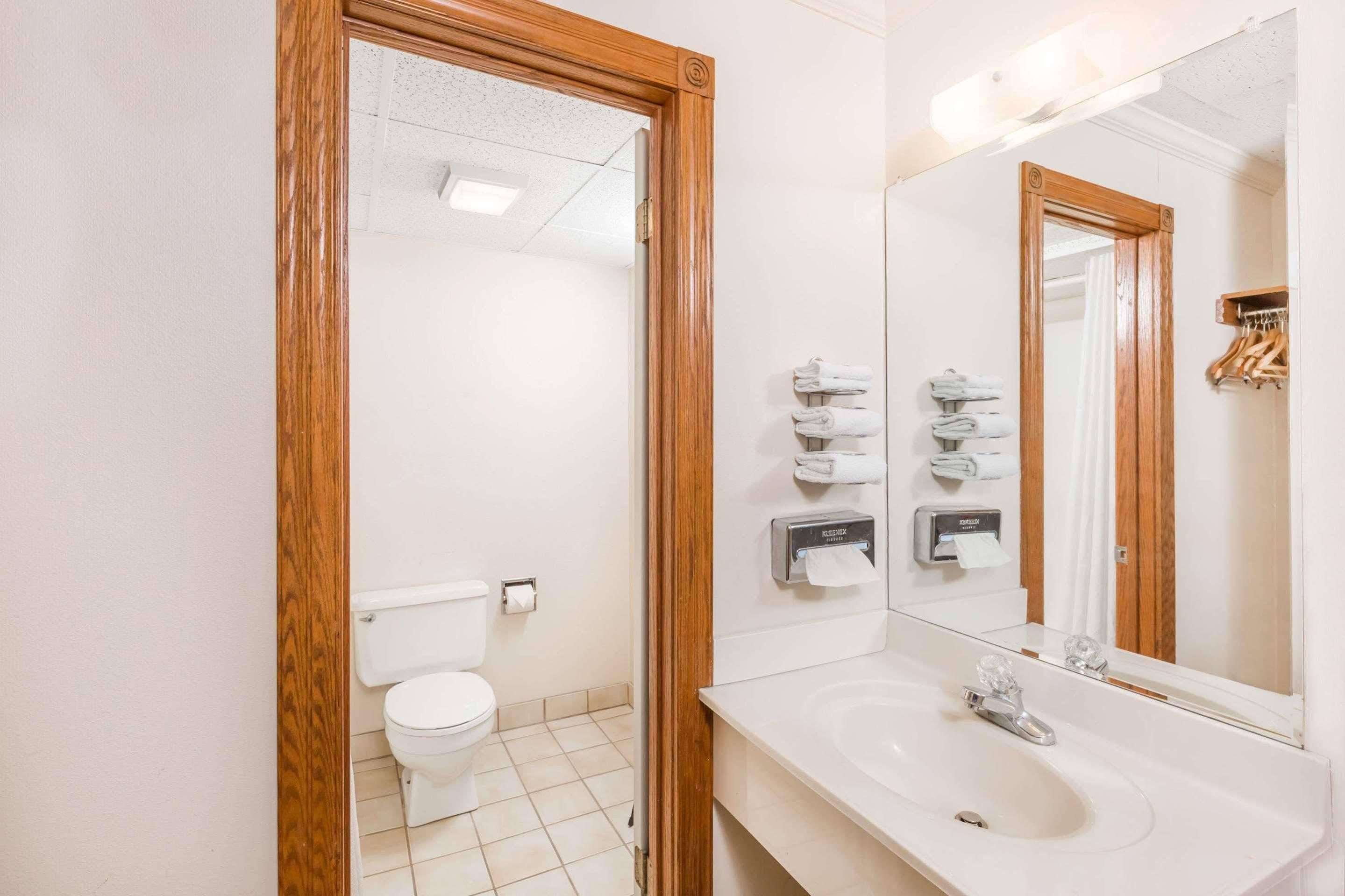 Knights Inn & Suites South Sioux City Bagian luar foto