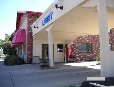 Knights Inn & Suites South Sioux City Bagian luar foto
