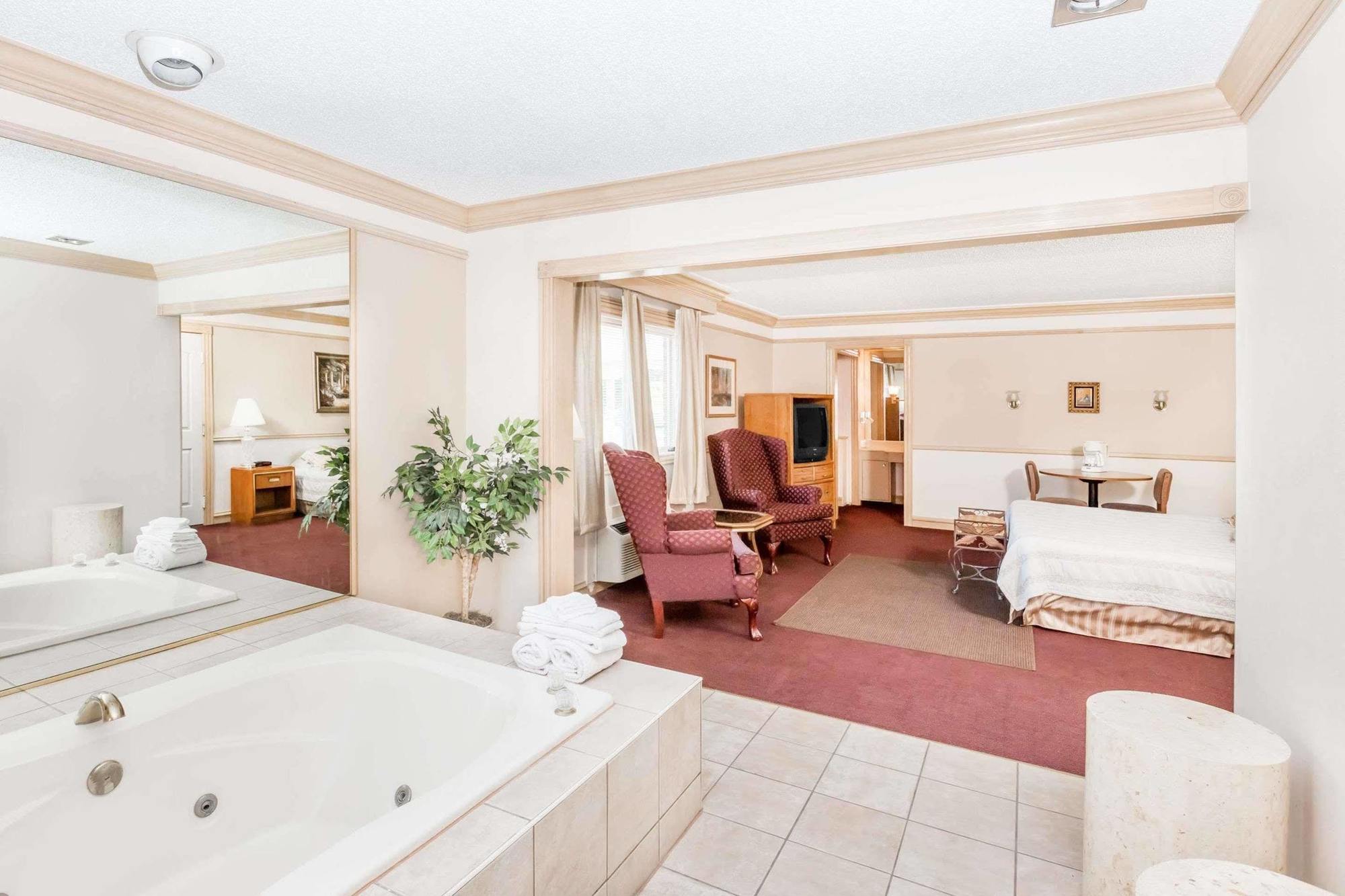 Knights Inn & Suites South Sioux City Bagian luar foto